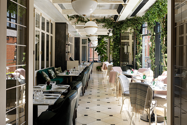 Experience the pleasure of dining al fresco while inside, in the newly renovated Wilde restaurant in the middle of Dublin city. 